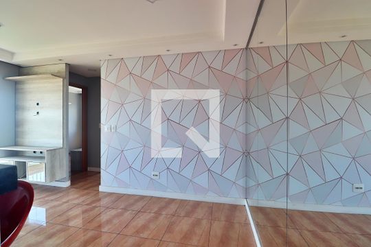 Sala de apartamento para alugar com 2 quartos, 55m² em Utinga, Santo André