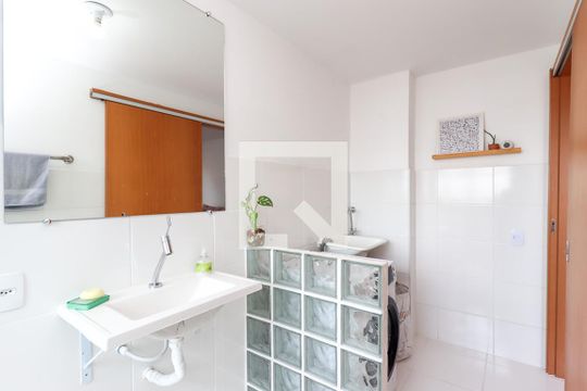 Banheiro de apartamento para alugar com 1 quarto, 48m² em Jardim Sul, São José dos Campos