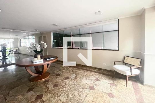 Hall de apartamento à venda com 1 quarto, 34m² em Vila Nova Conceição, São Paulo