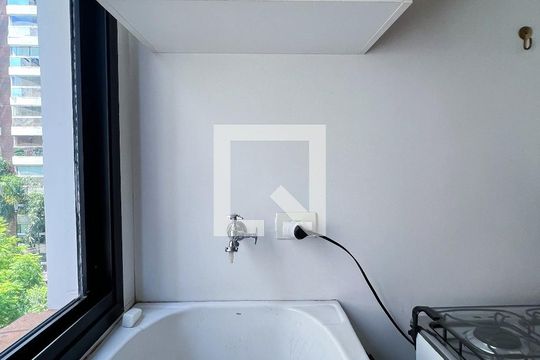 Área de Serviço de apartamento à venda com 1 quarto, 34m² em Vila Nova Conceição, São Paulo