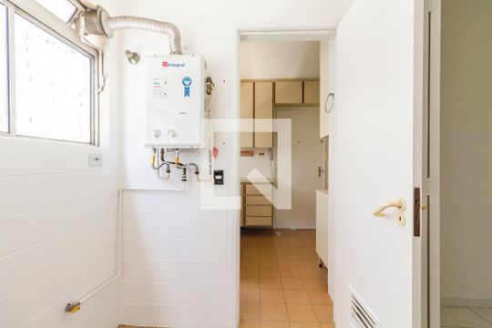 Área de Serviço de apartamento à venda com 3 quartos, 90m² em Vila Madalena, São Paulo