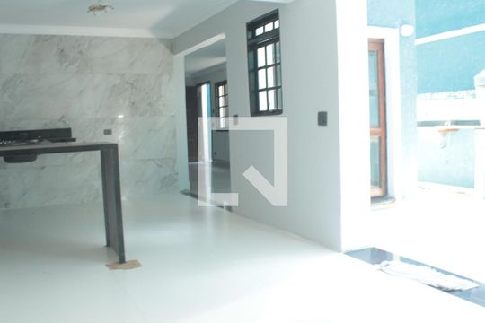 Cozinha de casa à venda com 3 quartos, 130m² em Jardim Londrina, São Paulo