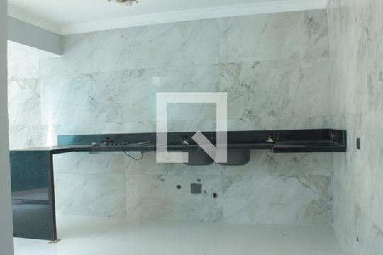 Cozinha de casa à venda com 3 quartos, 130m² em Jardim Londrina, São Paulo