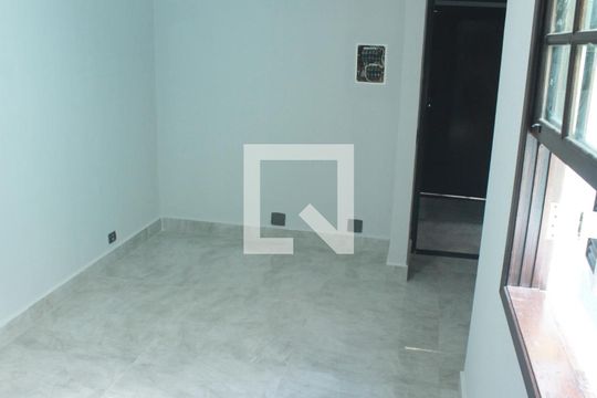 Suíte 2 de casa à venda com 3 quartos, 130m² em Jardim Londrina, São Paulo