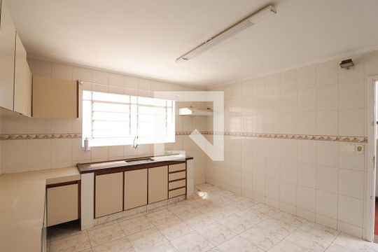 Cozinha de casa para alugar com 1 quarto, 58m² em Jardim Paraíso, São Paulo