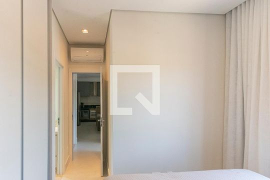 Suíte de apartamento à venda com 2 quartos, 67m² em Swiss Park, Campinas