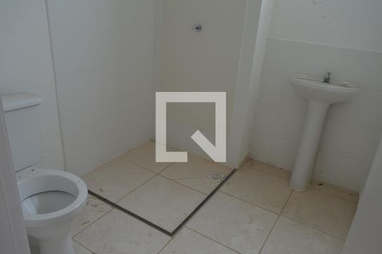 Banheiro de apartamento para alugar com 2 quartos, 45m² em Nossa Senhora da Conceição , Contagem