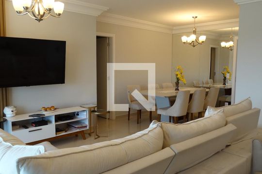 Sala de apartamento à venda com 3 quartos, 123m² em Centro, Osasco