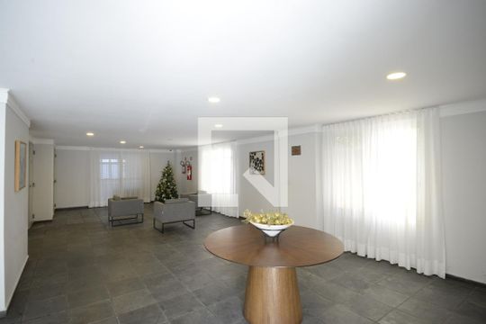 Hall de Entrada de apartamento à venda com 2 quartos, 72m² em Vila Dom Pedro I, São Paulo