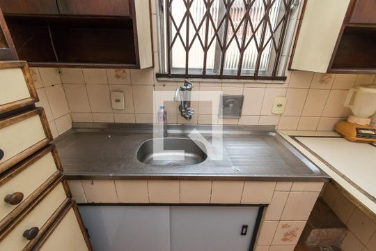 Cozinha de apartamento à venda com 2 quartos, 140m² em Penha, Rio de Janeiro