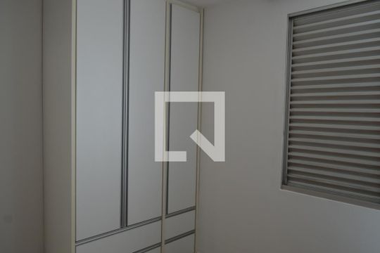 Quarto 2 de apartamento para alugar com 2 quartos, 55m² em Liberdade, São Paulo