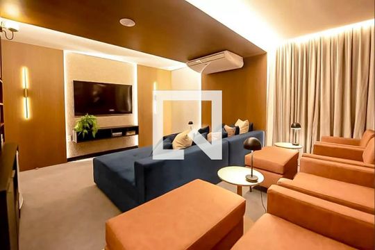 Cinema de kitnet/studio para alugar com 1 quarto, 24m² em Vila Olímpia, São Paulo