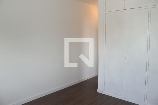 Suíte 1 de casa para alugar com 3 quartos, 140m² em Cupecê, São Paulo