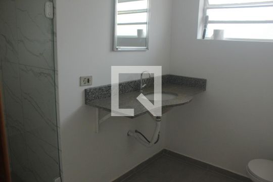 Banheiro da Suíte 1 de casa para alugar com 3 quartos, 140m² em Cupecê, São Paulo