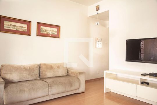 Sala de casa de condomínio à venda com 3 quartos, 167m² em Planalto Paulista, São Paulo