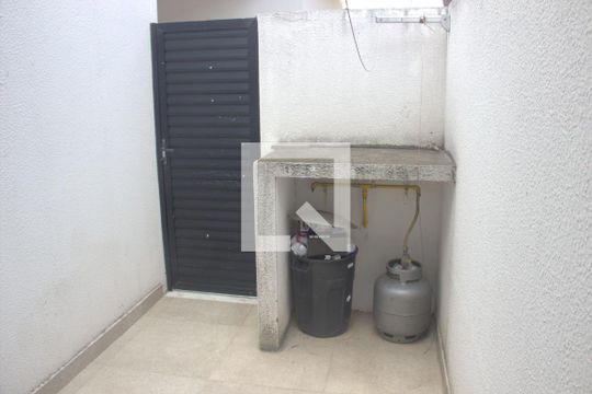 Área Externa de casa de condomínio para alugar com 4 quartos, 419m² em Jardim Guadalajara, Sorocaba