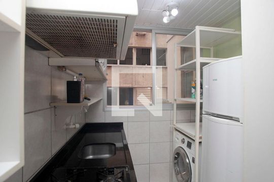 Cozinha + Área de Serviço de apartamento à venda com 2 quartos, 64m² em Centro Histórico, Porto Alegre