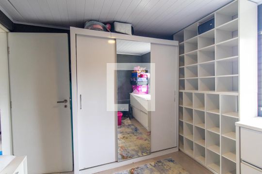 Quarto 1 de casa para alugar com 2 quartos, 55m² em Pilarzinho, Curitiba
