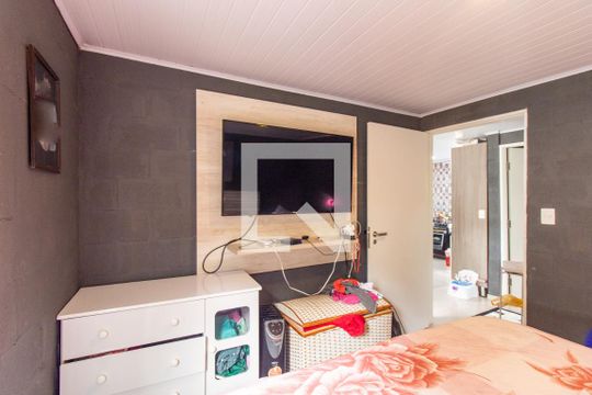 Quarto 2 de casa para alugar com 2 quartos, 55m² em Pilarzinho, Curitiba
