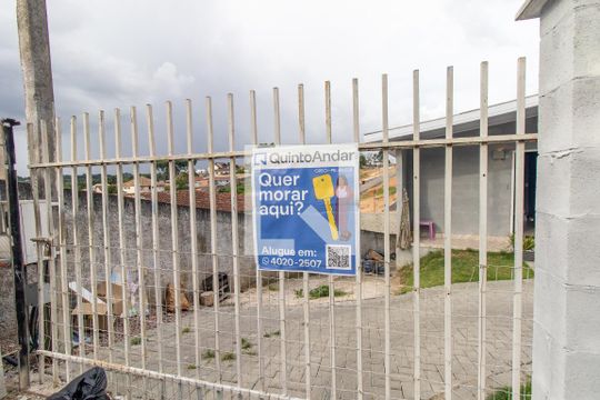 Plaquinha de casa para alugar com 2 quartos, 55m² em Pilarzinho, Curitiba