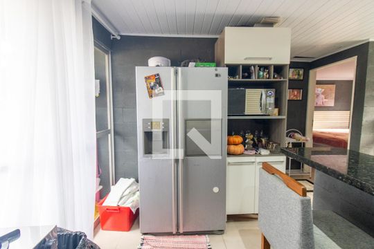 Cozinha de casa para alugar com 2 quartos, 55m² em Pilarzinho, Curitiba