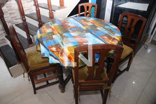 Detalhe Sala de casa para alugar com 3 quartos, 120m² em Vila Caiçara, Praia Grande