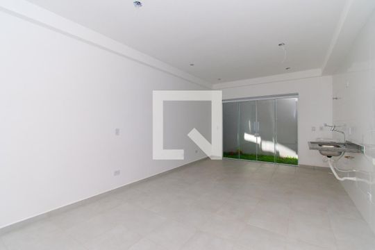 Kitnet/Studio à venda com 1 quarto, 34m² em Vila Ema, São Paulo