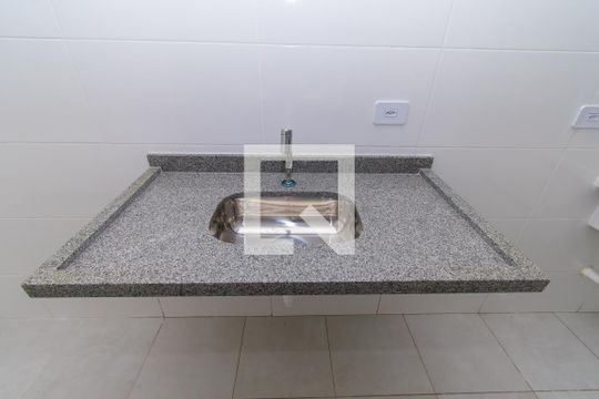 Cozinha de apartamento à venda com 2 quartos, 42m² em Vila Ema, São Paulo
