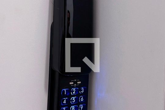 Fechadura Eletrônica de kitnet/studio à venda com 1 quarto, 24m² em Vila Olímpia, São Paulo