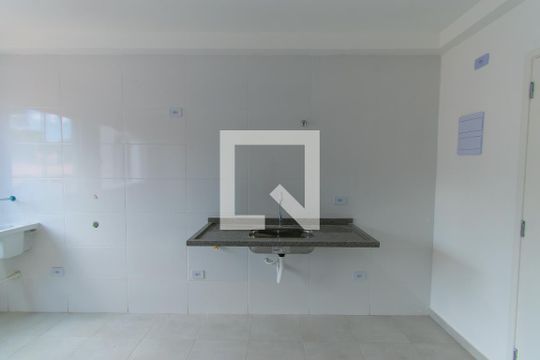 Cozinha de apartamento à venda com 2 quartos, 44m² em Vila Ema, São Paulo