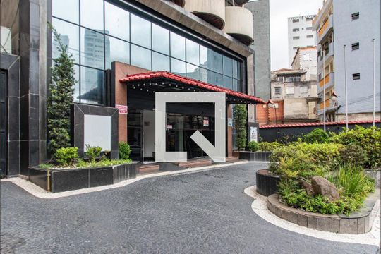 Entrada de apartamento para alugar com 1 quarto, 41m² em Liberdade, São Paulo