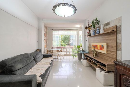 Sala de apartamento à venda com 2 quartos, 120m² em Bela Vista, São Paulo