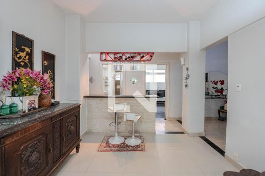 Sala de apartamento à venda com 2 quartos, 120m² em Bela Vista, São Paulo