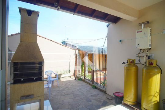 Churrasqueira de casa para alugar com 3 quartos, 360m² em Feitoria, São Leopoldo