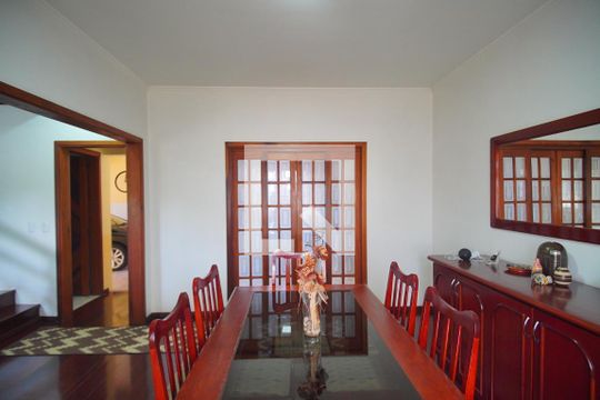 Copa de casa à venda com 3 quartos, 360m² em Feitoria, São Leopoldo