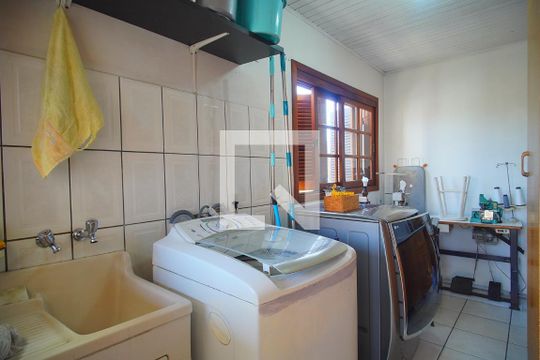 Área de Serviço de casa à venda com 3 quartos, 360m² em Feitoria, São Leopoldo