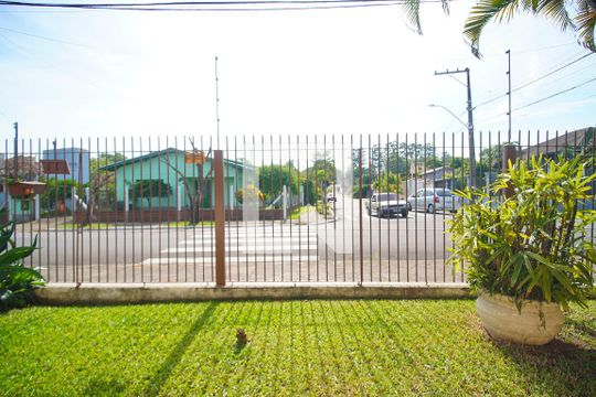 vista de casa à venda com 3 quartos, 360m² em Feitoria, São Leopoldo