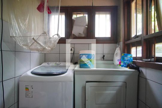 Área de Serviço de casa à venda com 3 quartos, 350m² em Guarani, Novo Hamburgo