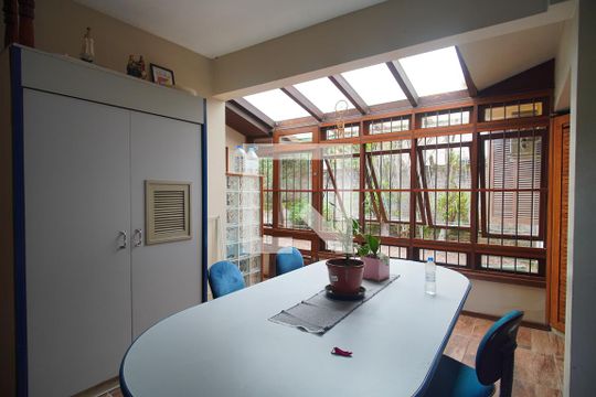 Sala 2 de casa à venda com 3 quartos, 350m² em Guarani, Novo Hamburgo