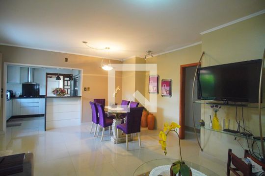 Sala de casa à venda com 3 quartos, 350m² em Guarani, Novo Hamburgo