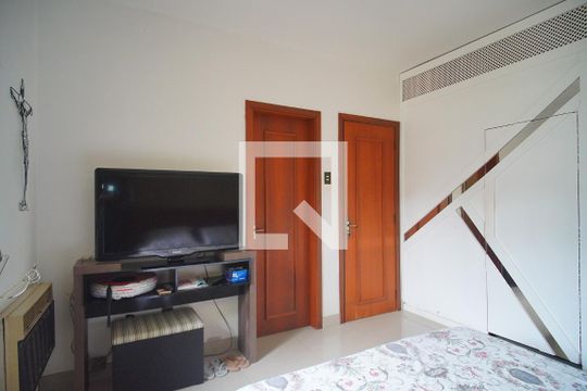 Suíte de casa à venda com 3 quartos, 350m² em Guarani, Novo Hamburgo
