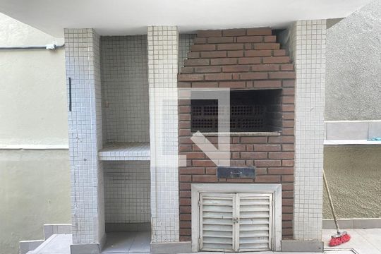 Churrasqueira de casa para alugar com 3 quartos, 150m² em Vila Isolina Mazzei, São Paulo