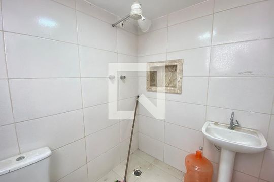 Banheiro 2 de casa para alugar com 3 quartos, 150m² em Vila Isolina Mazzei, São Paulo