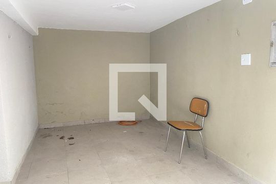Área externa de casa para alugar com 3 quartos, 150m² em Vila Isolina Mazzei, São Paulo