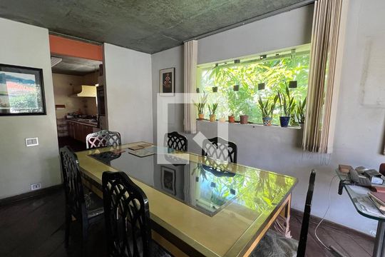 Sala de Jantar de casa para alugar com 3 quartos, 350m² em Jardim das Bandeiras, São Paulo