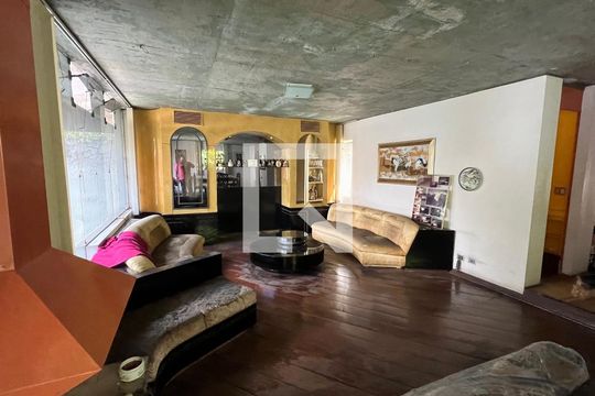 Sala de casa para alugar com 3 quartos, 350m² em Jardim das Bandeiras, São Paulo