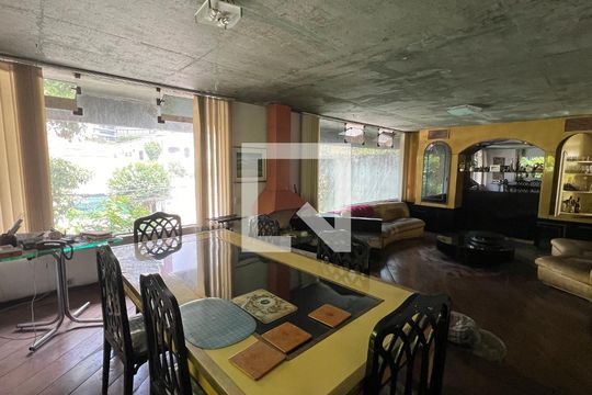 Sala de Jantar de casa para alugar com 3 quartos, 350m² em Jardim das Bandeiras, São Paulo