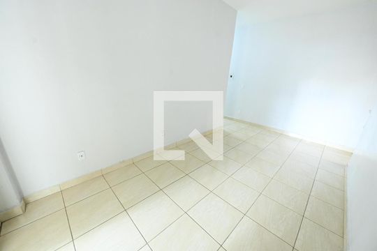 Sala de apartamento para alugar com 2 quartos, 130m² em Setor Urias Magalhães, Goiânia