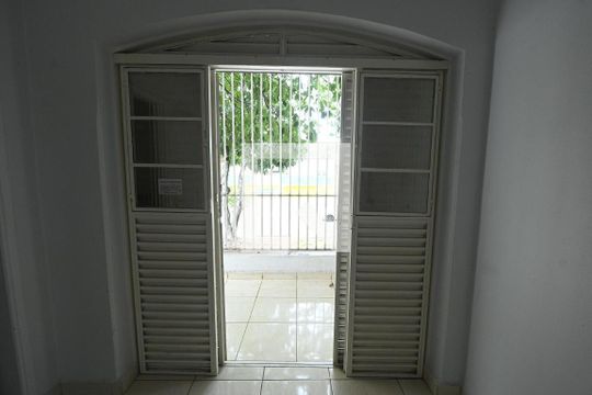 Sala de apartamento para alugar com 2 quartos, 130m² em Setor Urias Magalhães, Goiânia