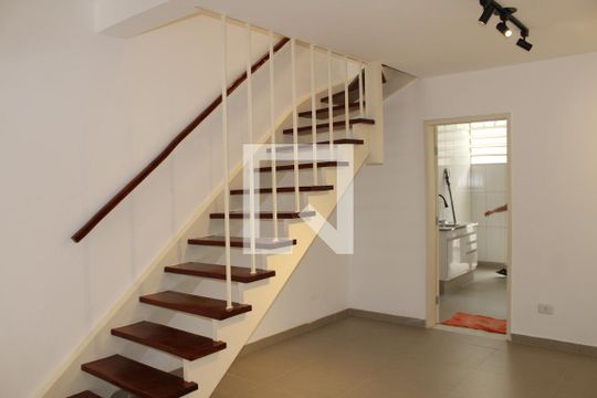 Casa à venda com 3 quartos, 88m² em Lapa de Baixo, São Paulo